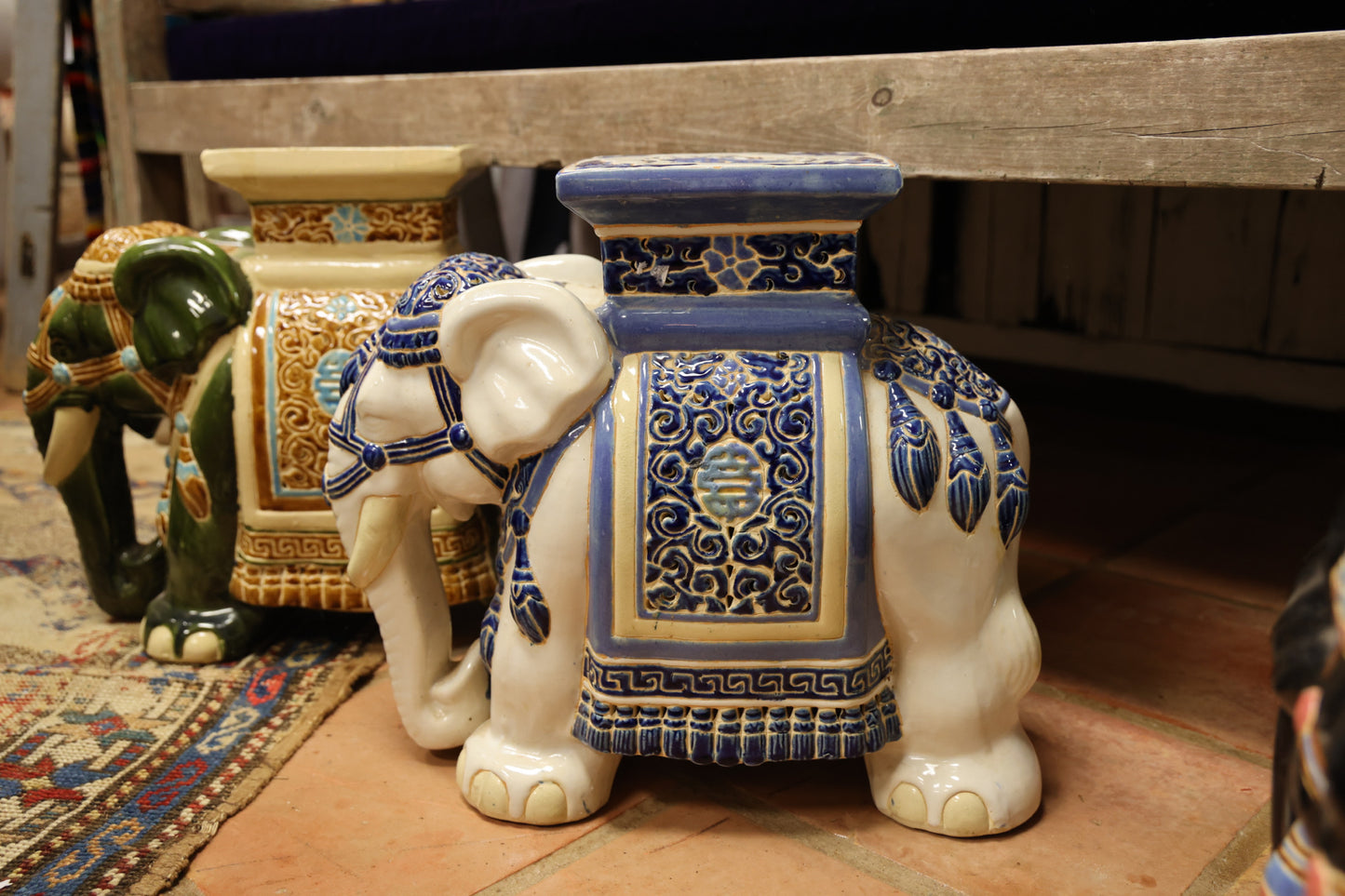 Mini Elephant Side Table(white)